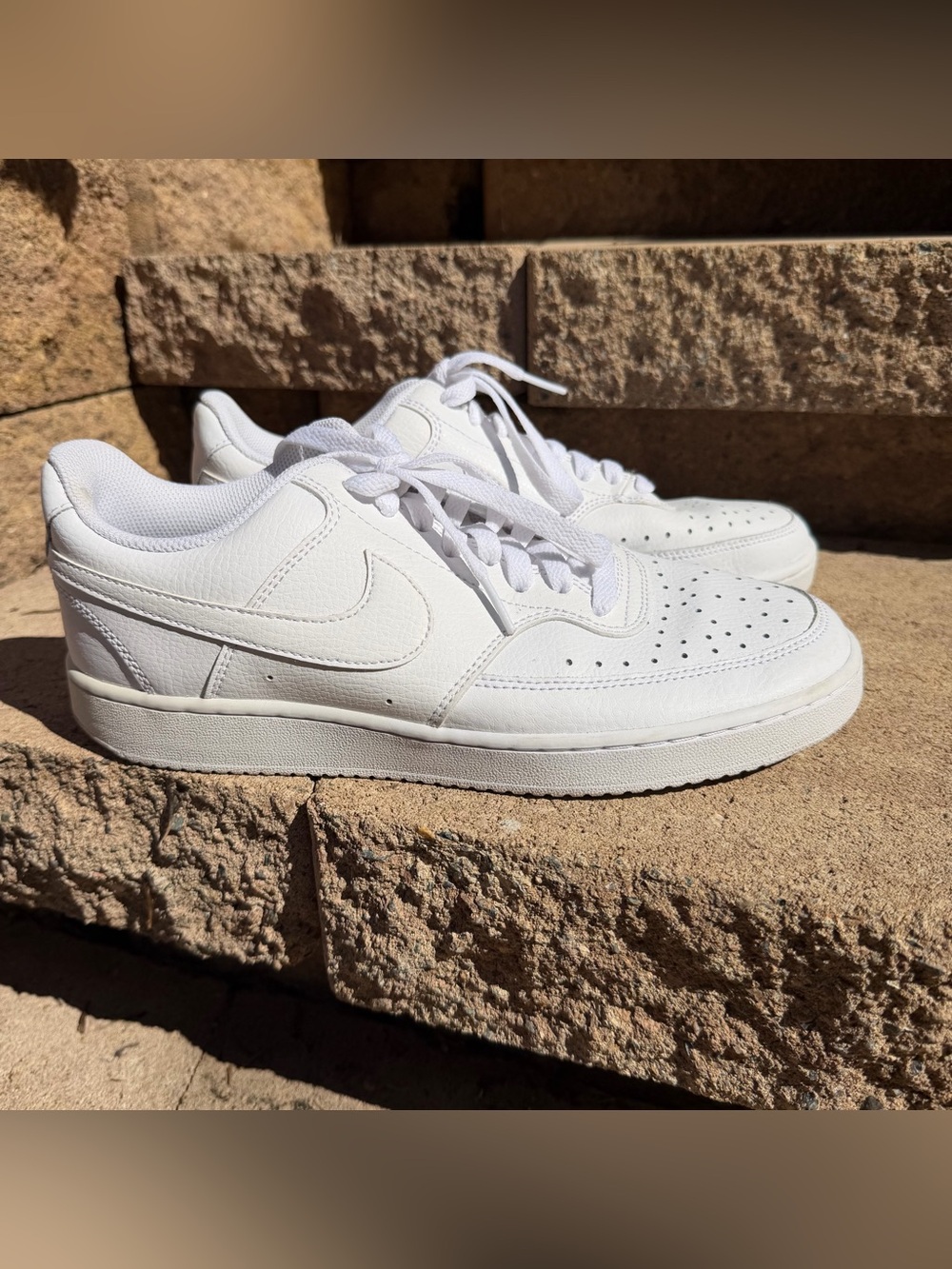 Nike White Women's Low-Top Athletic Sneakers